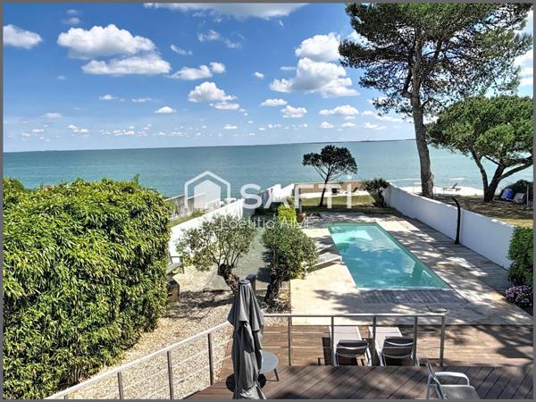 VILLA D’EXCEPTION AVEC VUE MER PANORAMIQUE, 4 CHAMBRES, PISCINE ET GARAGE