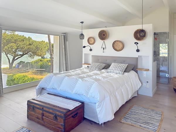 VILLA D’EXCEPTION AVEC VUE MER PANORAMIQUE, 4 CHAMBRES, PISCINE ET GARAGE
