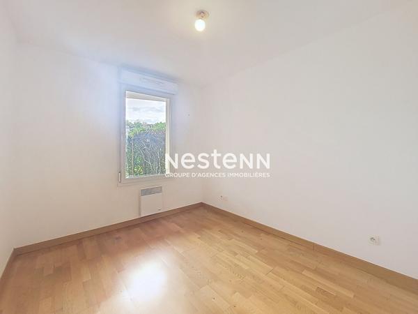 Appartement 3 pièces de 73m² avec terrasse et parking en sous-sol à vendre à Castanet-Tolosan.