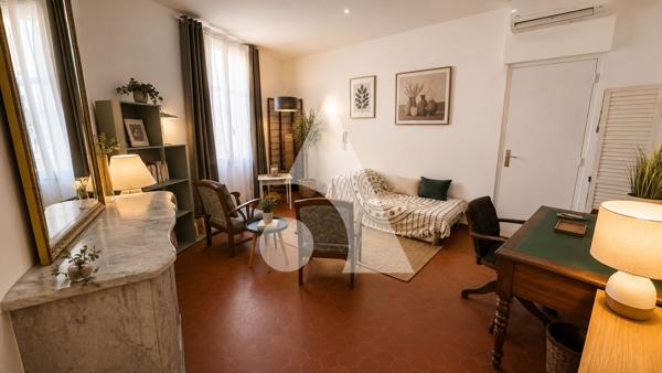 Local d'activité 91.2 m2