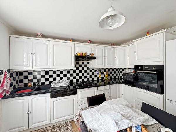 À VENDRE ? PAVILLON EN VIAGER OCCUPÉ ? MONTREUIL SECTEUR RUFFINS