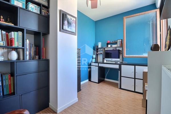 Duplex d'exception au dernier étage, Vue canal, terrasses et prestations haut de gamme