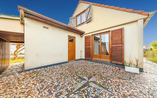 Maison à vendre    5 pièces • 120 m2 Marly