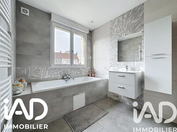 Maison à vendre 5 pièces 127 m² Isbergues