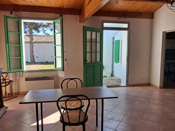 PURE MAISON OLÉRONNAISE FIN XIX - CHARME ET AUTHENTICITÉ AU COEUR DE CHAUCRE