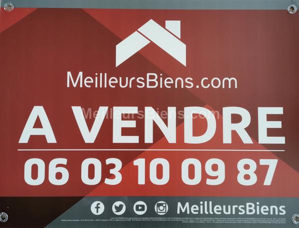 MAISON DE VILLE MITOYENNE 4 CHAMBRES JARDIN