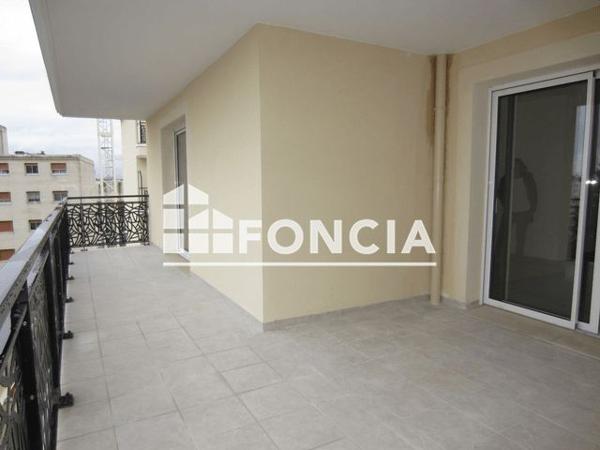 Location Appartement 3 pièces 56.2 m² - 36-38 TER AVENUE CARNOT Neuilly Plaisance 93360