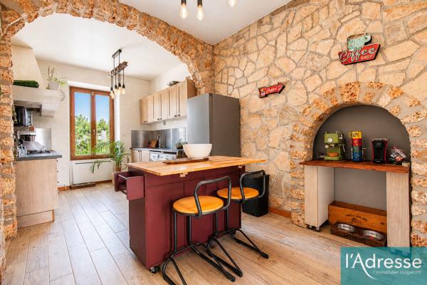 Maison 5 pièce(s) 140 m2