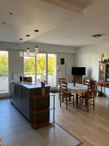 Appartement Maisons Laffitte 4 pièce(s) 75 m2 €552 000 ** - Référence 12833