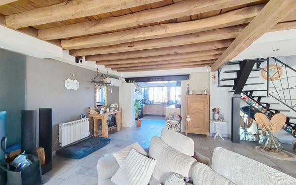 Maison à vendre    5 pièces • 155 m2 Ingré