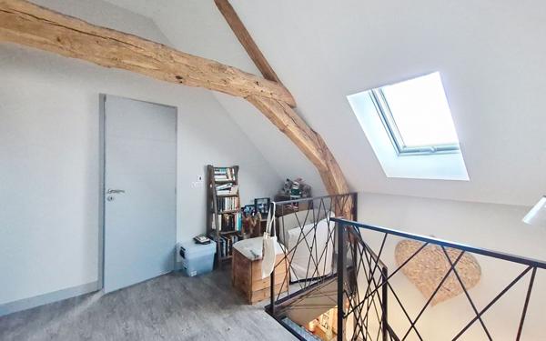 Maison à vendre    5 pièces • 155 m2 Ingré