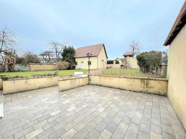 Ensemble immobilier  2 maisons : Maison 165 m2  et 80 m2  Gasny 27620 - 4 chambres- 976 m2 Terrain