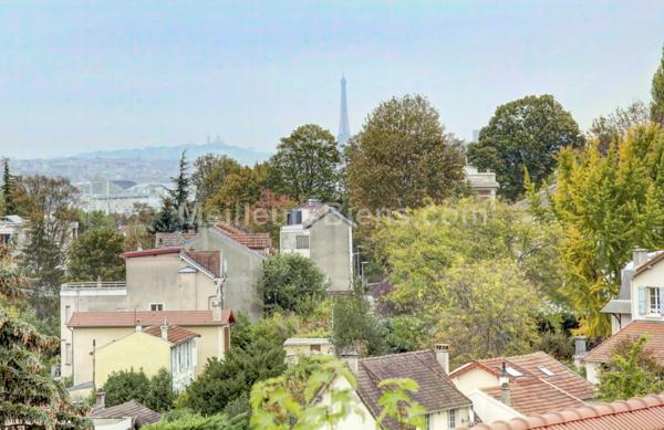 Calme et lumière pour cette maison1950 de 115m2  avec vue sur Paris