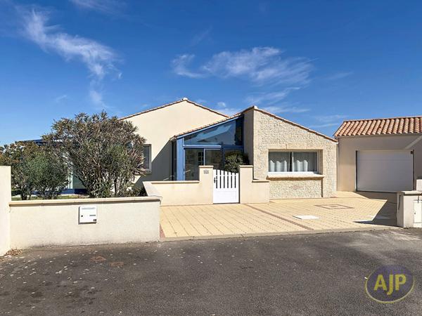 Vente maison Longeville Sur Mer : 390 535 € - AJP Immobilier Les Sables-d'Olonne