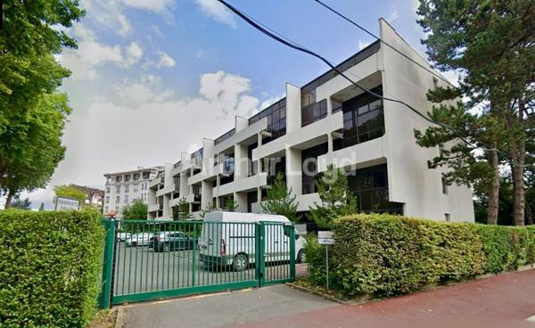 Bureaux à louer ou à vendre Marcq-en-Baroeul parkings privatifs inclus
