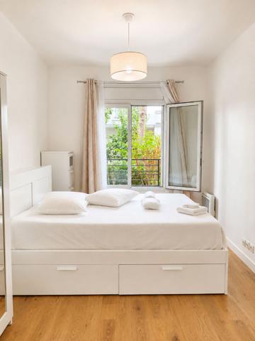 Appartement Charenton Le Pont 2 pièce(s) 39.8 m2