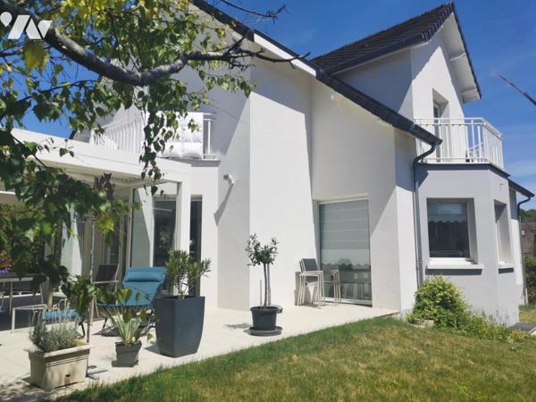 Maison moderne a BEZANNES