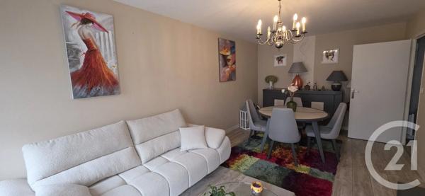 Appartement F3 à vendre  3 pièces - 63,32 m 2   CHALONS EN CHAMPAGNE  - 51