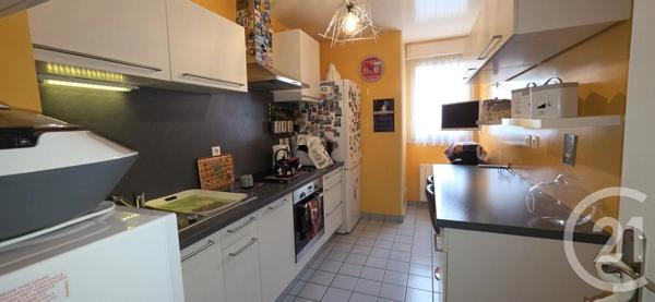 Appartement F3 à vendre  3 pièces - 63,32 m 2   CHALONS EN CHAMPAGNE  - 51