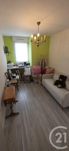 Appartement F3 à vendre  3 pièces - 63,32 m 2   CHALONS EN CHAMPAGNE  - 51