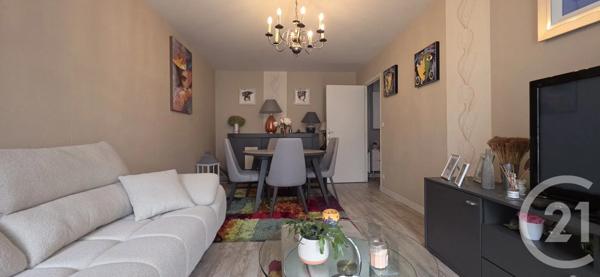 Appartement F3 à vendre  3 pièces - 63,32 m 2   CHALONS EN CHAMPAGNE  - 51