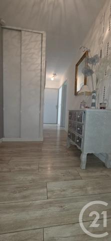 Appartement F3 à vendre  3 pièces - 63,32 m 2   CHALONS EN CHAMPAGNE  - 51