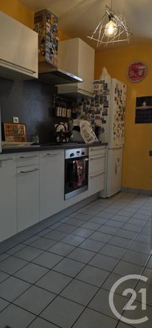 Appartement F3 à vendre  3 pièces - 63,32 m 2   CHALONS EN CHAMPAGNE  - 51