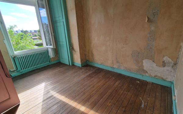 Maison à vendre    8 pièces • 150 m2 Oissel