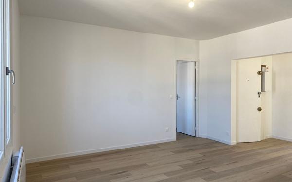 Appartement à louer    3 pièces •  Damville