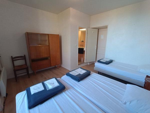 Immeuble commercial - Salles-Curan Salles curan
