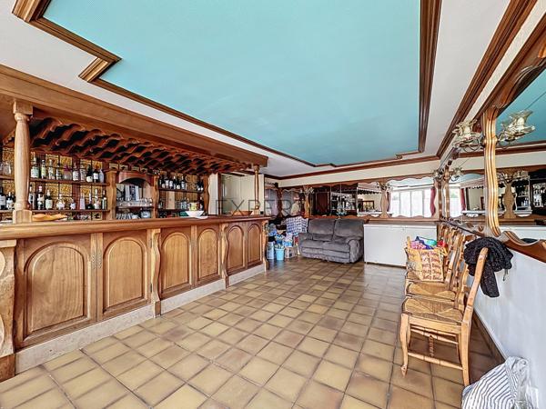 Laives (71240) Spécial investisseurs : grande maison avec potentiel de division à Laives