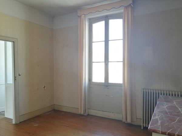 Maison bourgeoise à rénover secteur Castelsarrasin Castelsarrasin