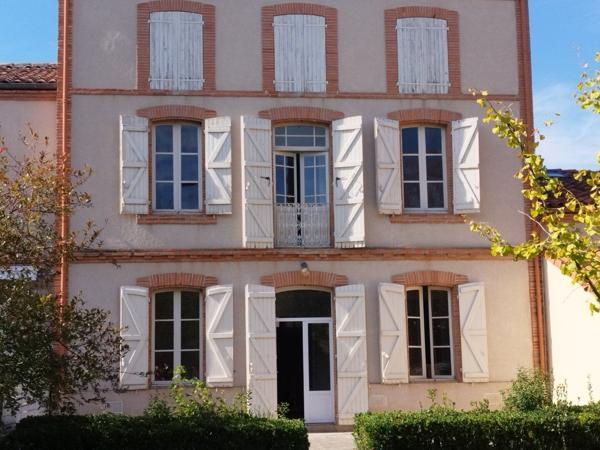 Maison bourgeoise à rénover secteur Castelsarrasin Castelsarrasin