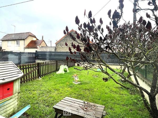 Maison 136 m² à Naintré 86530