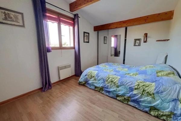 LA TESTE DE BUCH proche centre ! Maison 5 pièces de 135 m2, parcelle de 871 m2, piscine et garage !