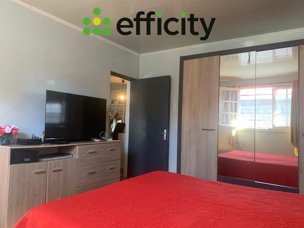 Maison
         3 pièces
        - 98 m² Exclusivité 210 000 € *