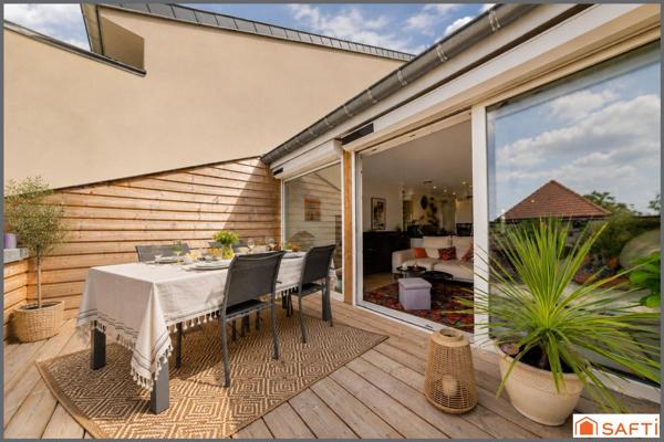 Appartement entièrement rénové avec terrasse