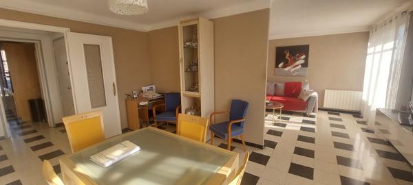 Perpignan (66000) BEL APPARTEMENT YPE 3
