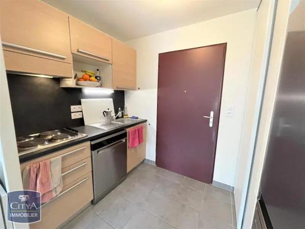 Appartement à louer 2 pièces 40.77m² Clermont-Ferrand (63000)