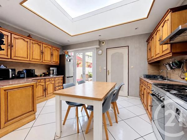 Maison à vendre  6 pièces - 102,80 m 2   TOURCOING  - 59