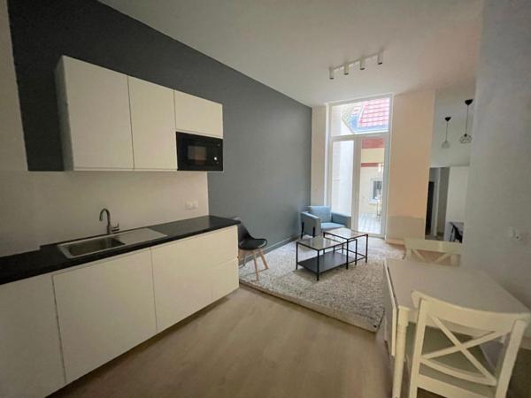 A LOUER : T3 à LILLE • Gare lille flandres • 1 030 € CC • Réf. G440-11