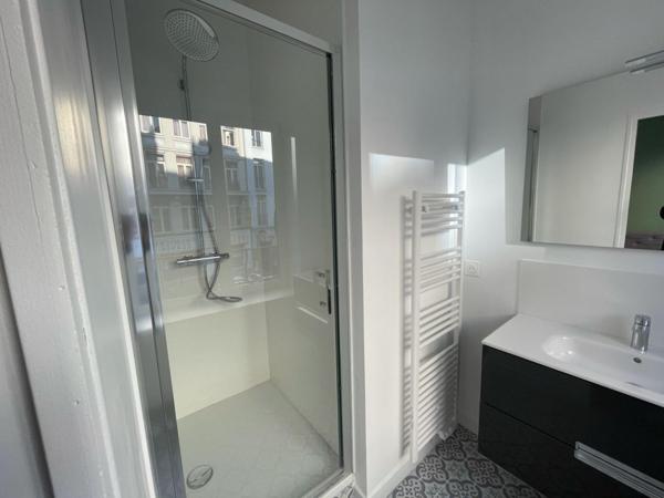 A LOUER : T3 à LILLE • Gare lille flandres • 1 030 € CC • Réf. G440-11