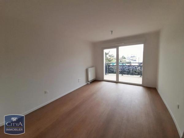 Appartement à louer 3 pièces 54.74m² Joué-lès-Tours (37300)