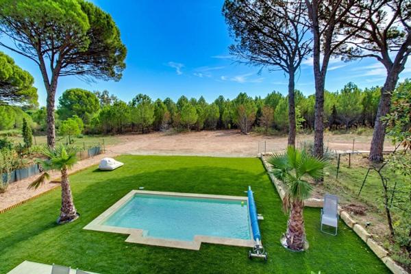 A VENDRE ! Villa neuve 5 chambres de 140 m² avec piscine et garage - VIDAUBAN