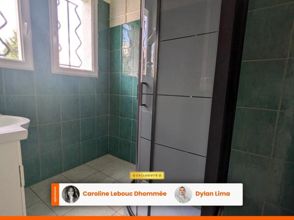 Maison sur sous sol 3 chambres garage et jardin