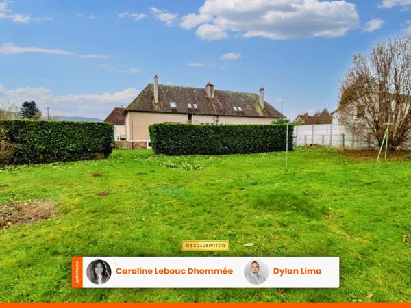 Maison sur sous sol 3 chambres garage et jardin