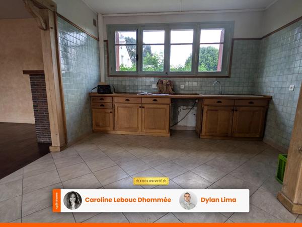 Maison sur sous sol 3 chambres garage et jardin