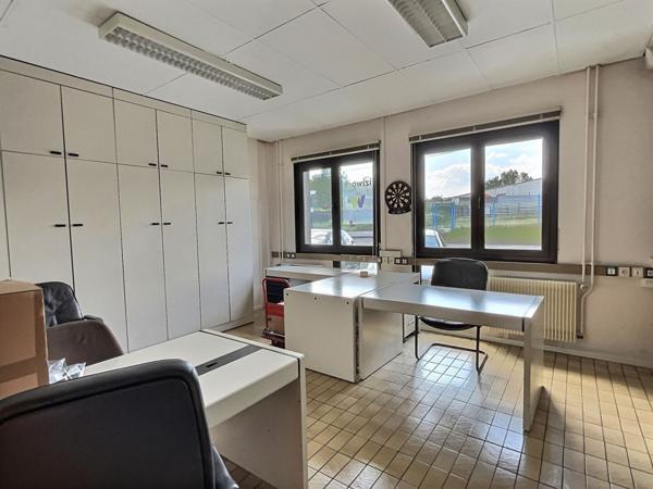 BÂTIMENT INDUSTRIEL / LOGISTIQUE SAINT-AVOLD 4 500 m²