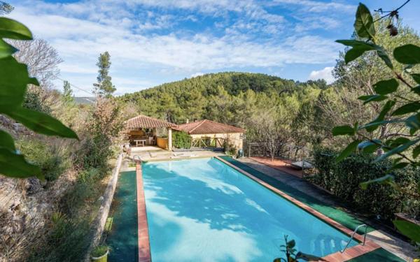 Maison à vendre 5 pièces AURIOL (13)