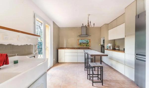 Maison à vendre 5 pièces AURIOL (13)